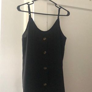 Black tank medium  fop with buttons lightweight